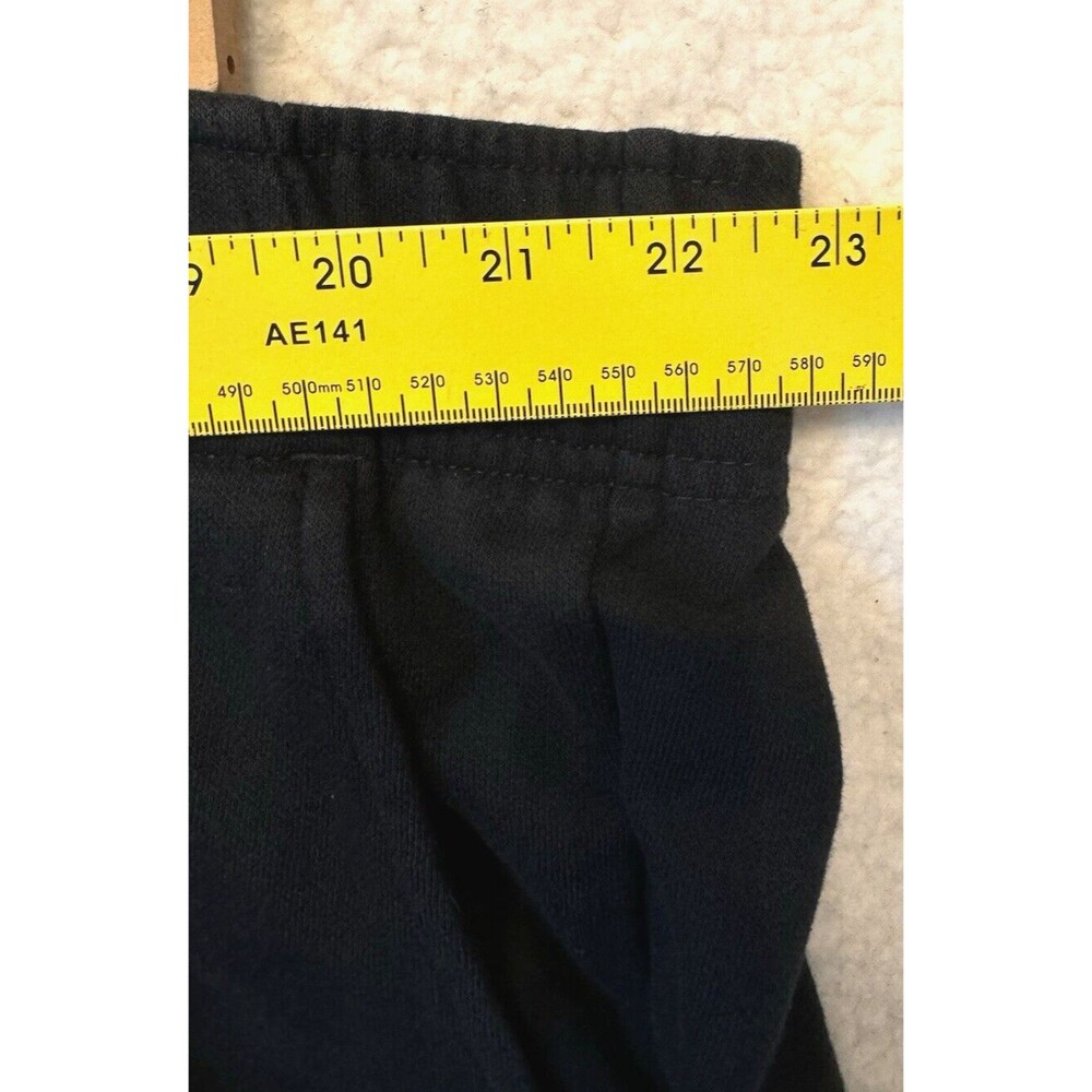 The North Face Women's Black Athletic Shorts - Picture 6 of 8